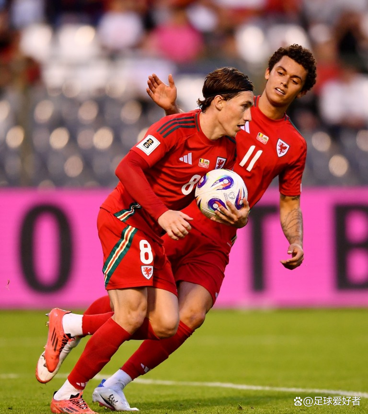 KAIYUN-德布劳内焦点对战，内马尔与30激战塞尔维亚队分钟，重返赛场胜负难料！的简单介绍